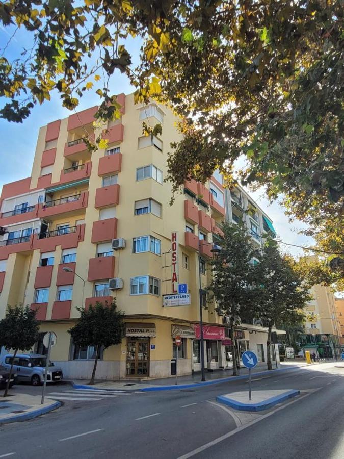 Hostal Mediterraneo Torre Del Mar Esterno foto