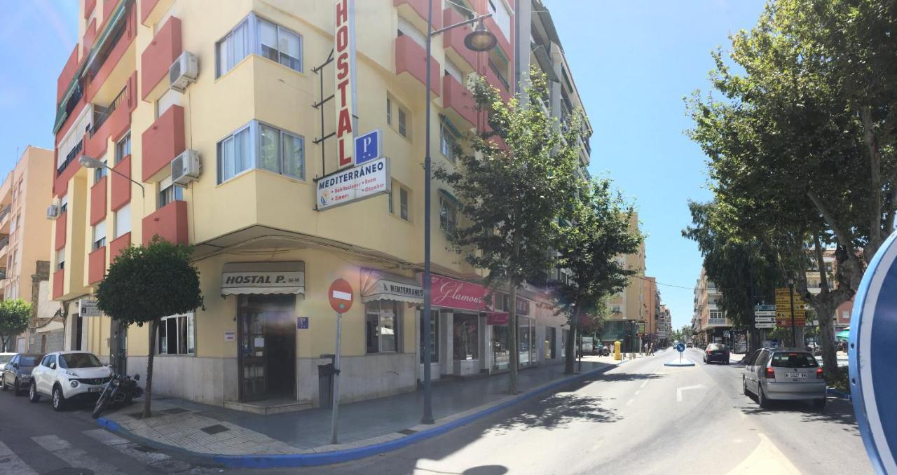 Hostal Mediterraneo Torre Del Mar Esterno foto