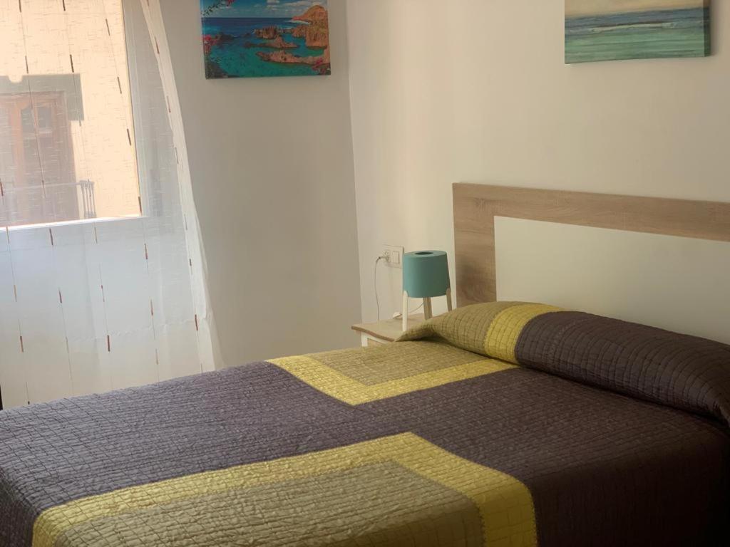 Hostal Mediterraneo Torre Del Mar Esterno foto