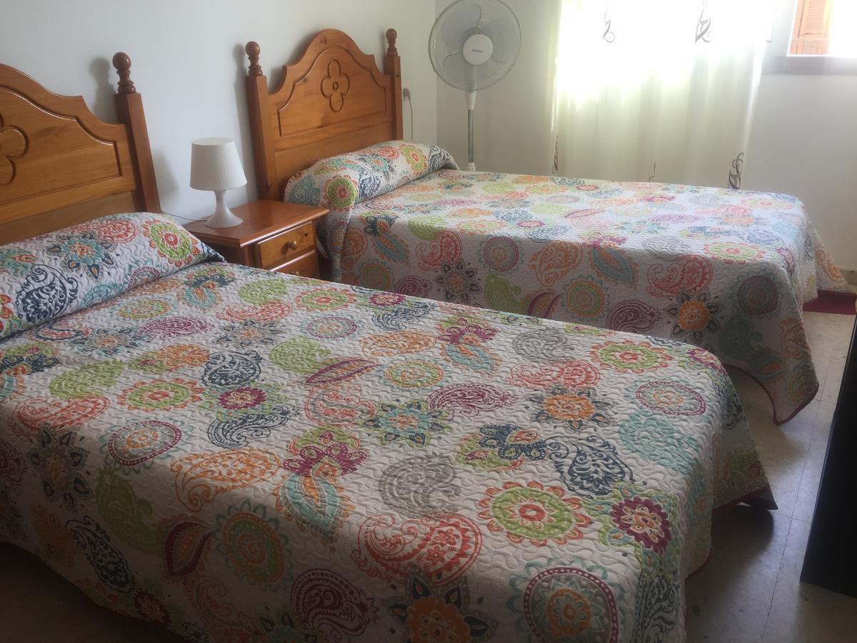 Hostal Mediterraneo Torre Del Mar Esterno foto